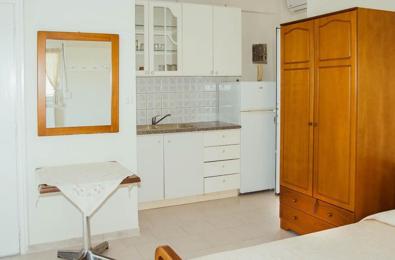 Ronzi Apartments カメナブルナ エクステリア 写真