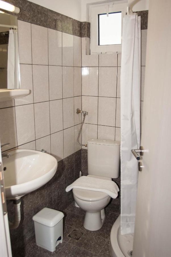 Ronzi Apartments カメナブルナ エクステリア 写真