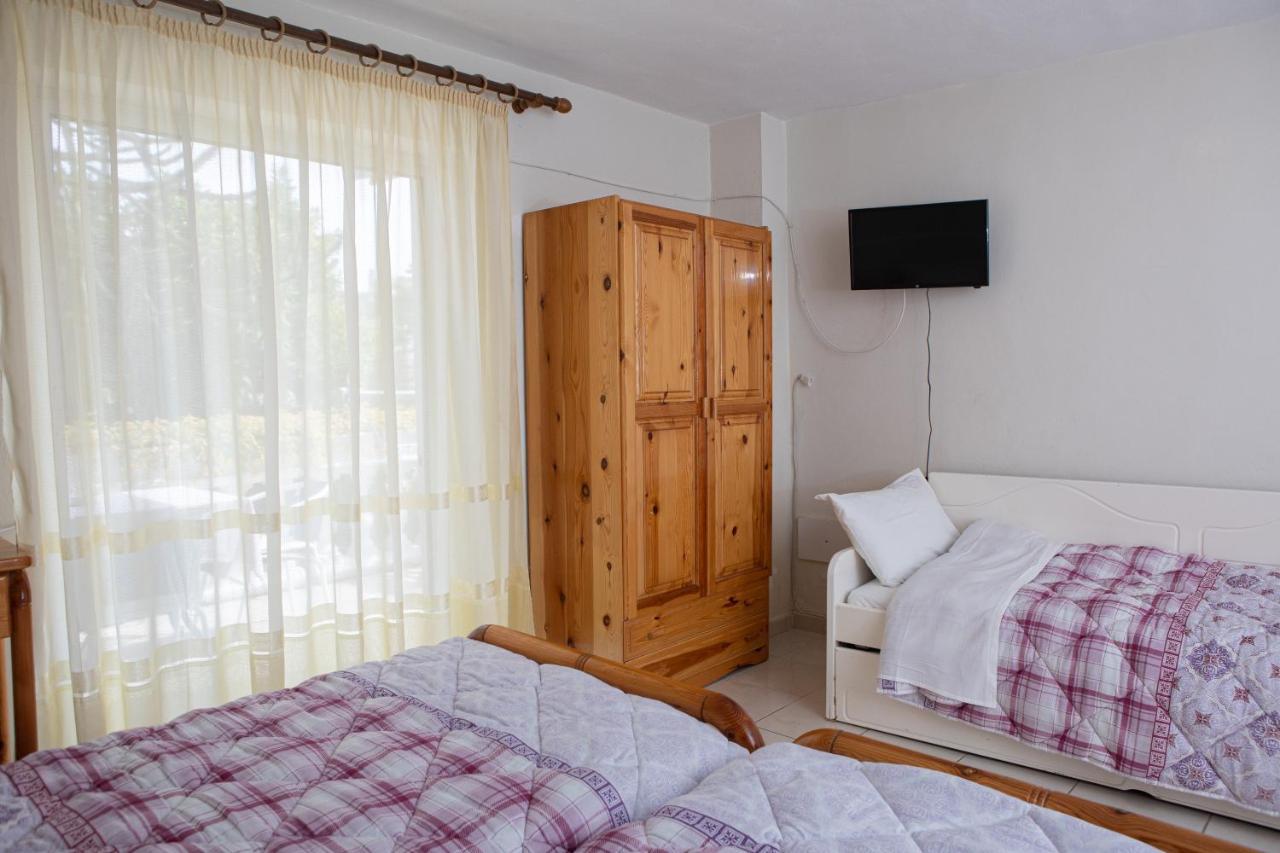 Ronzi Apartments カメナブルナ エクステリア 写真