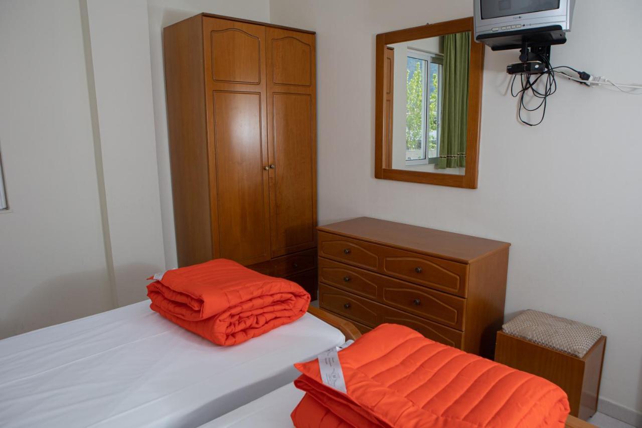 Ronzi Apartments カメナブルナ エクステリア 写真